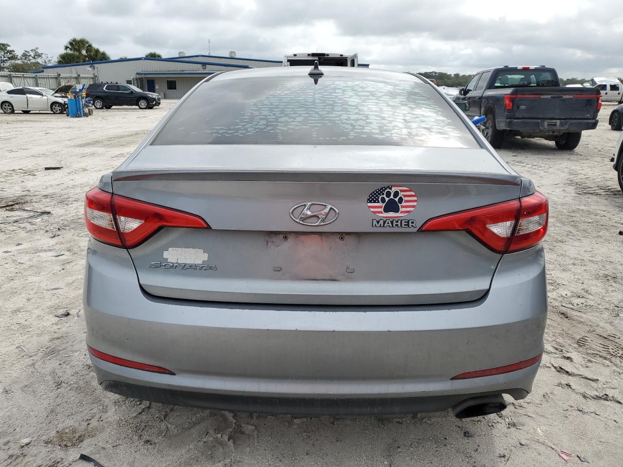 2017 Hyundai Sonata VIN 5NPE24AF9HH563458 Copart auction photo, mechanical / minor dent/scratches damage thumbnail 6