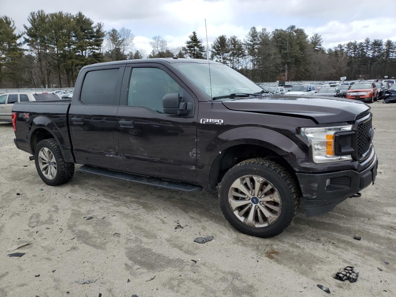 2018 Ford F-150 VIN 1FTEW1EP4JFE32833 Copart auction photo, side / front end damage thumbnail 4