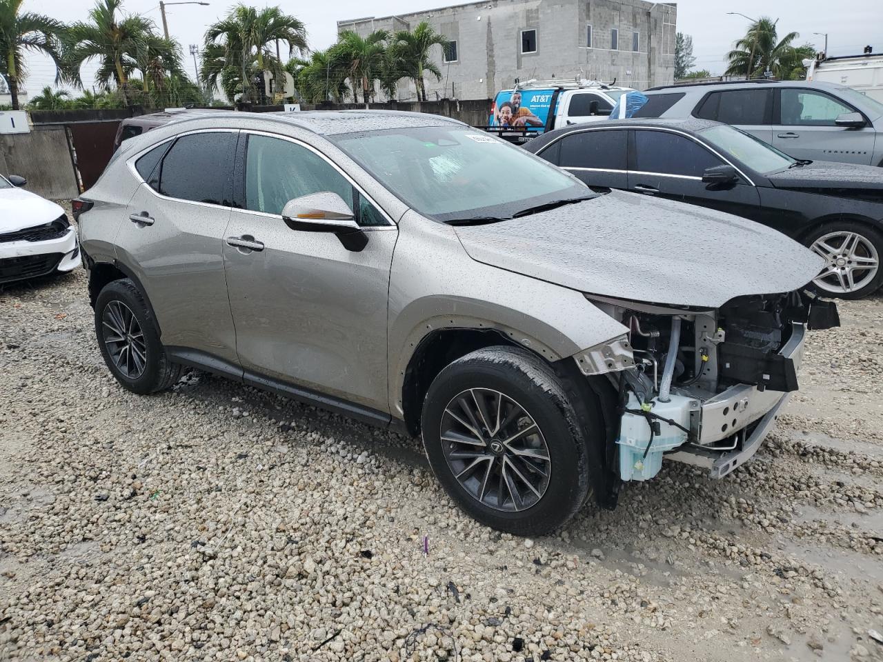 2022 Lexus NX VIN 2T2GGCEZ5NC005190 Copart auction photo, front end / rear end damage thumbnail 4