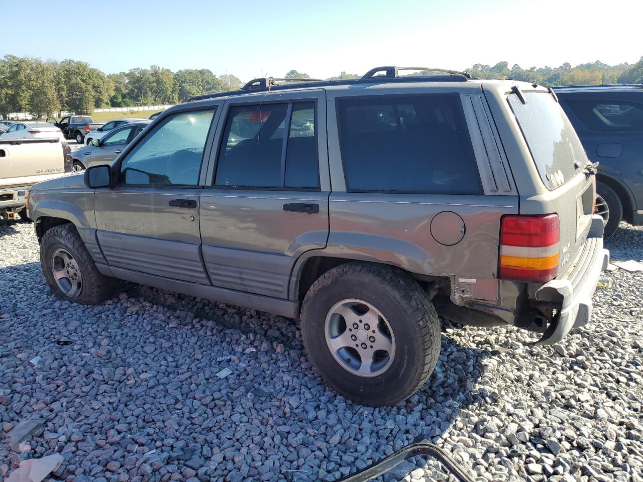 1998 Jeep Grand Cherokee VIN 1J4FX58S7WC179728 Copart auction photo, mechanical damage thumbnail 2