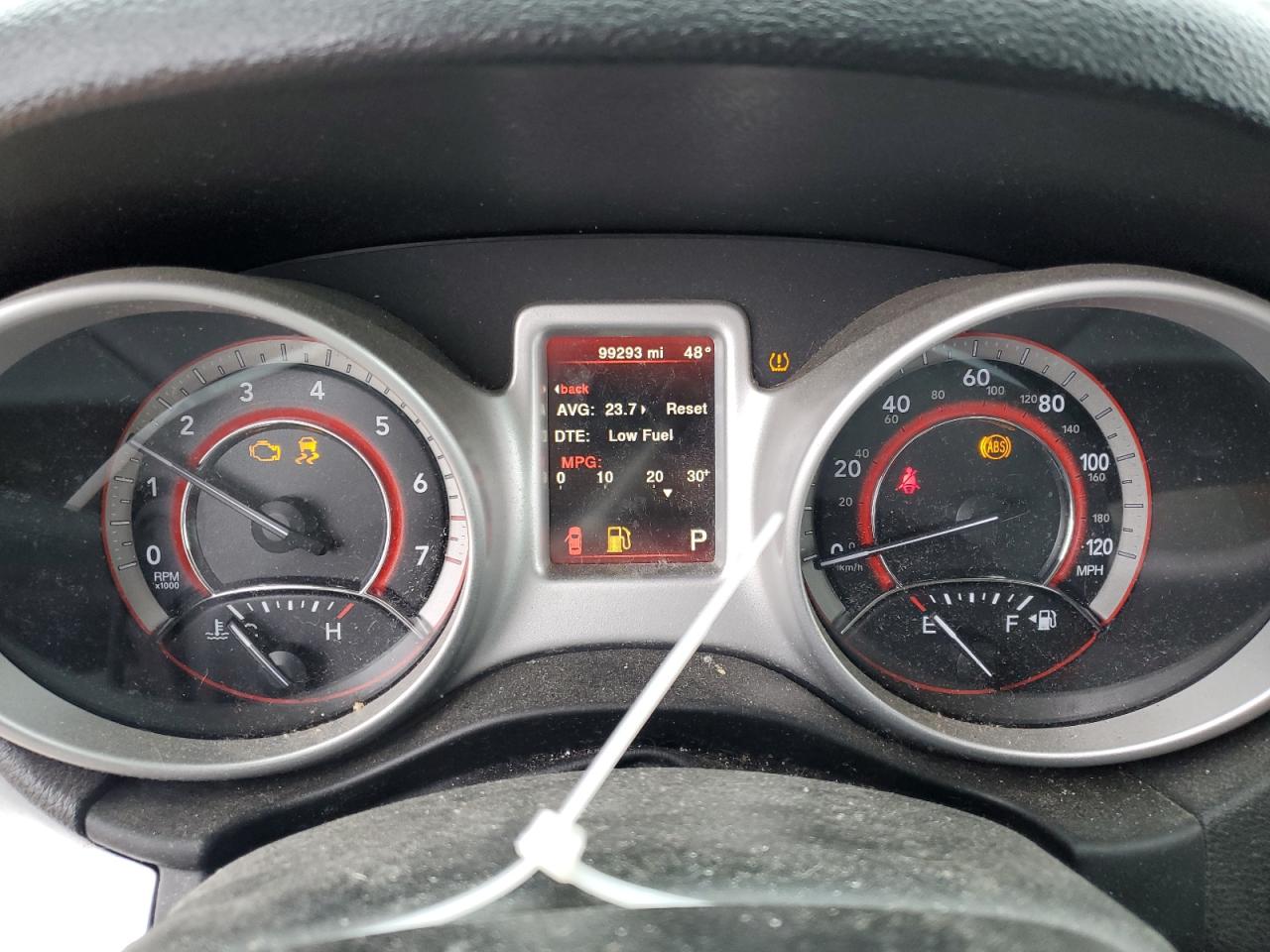 2018 Dodge Journey VIN 3C4PDCAB8JT517359 Copart auction photo, minor dent/scratches damage thumbnail 9