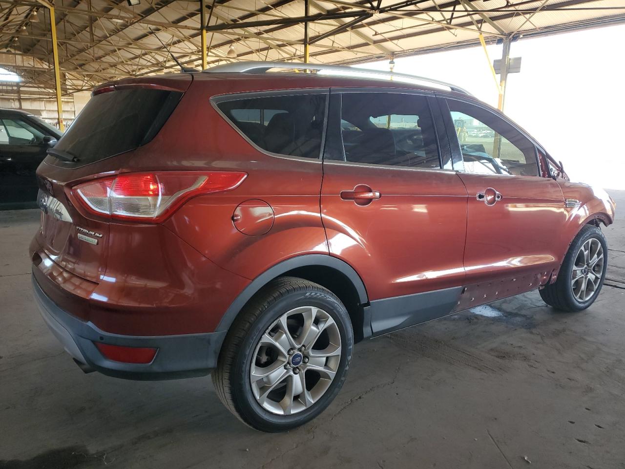 2015 Ford Escape VIN 1FMCU0J93FUA27110 Copart auction photo, front end / side damage thumbnail 3