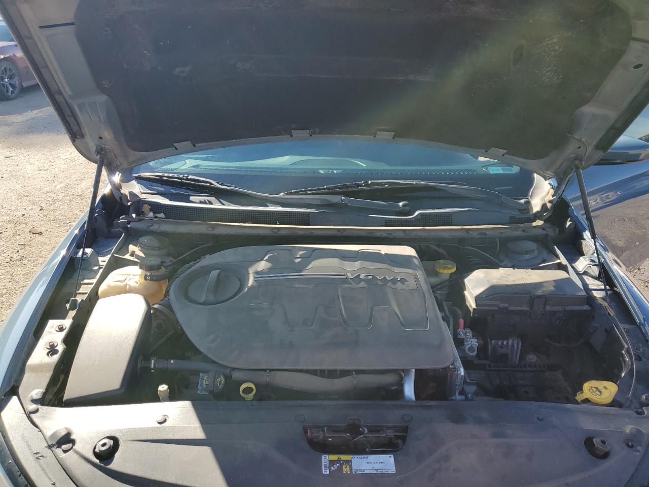 2015 Chrysler 200 VIN 1C3CCCBG5FN662480 Copart auction photo, front end damage thumbnail 11