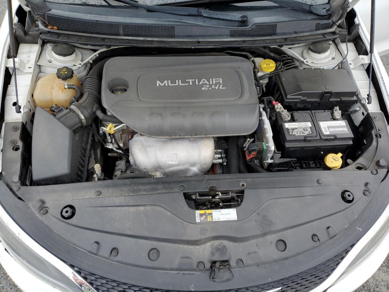 2015 Chrysler 200 VIN 1C3CCCABXFN669222 Copart auction photo, side damage thumbnail 12