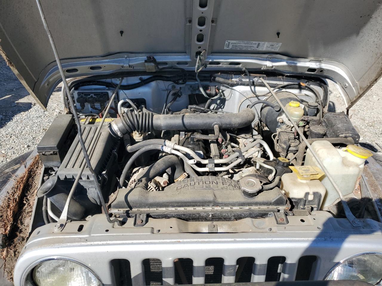 2002 Jeep Wrangler VIN 1J4FA39S52P743626 Copart auction photo, water/flood damage thumbnail 11