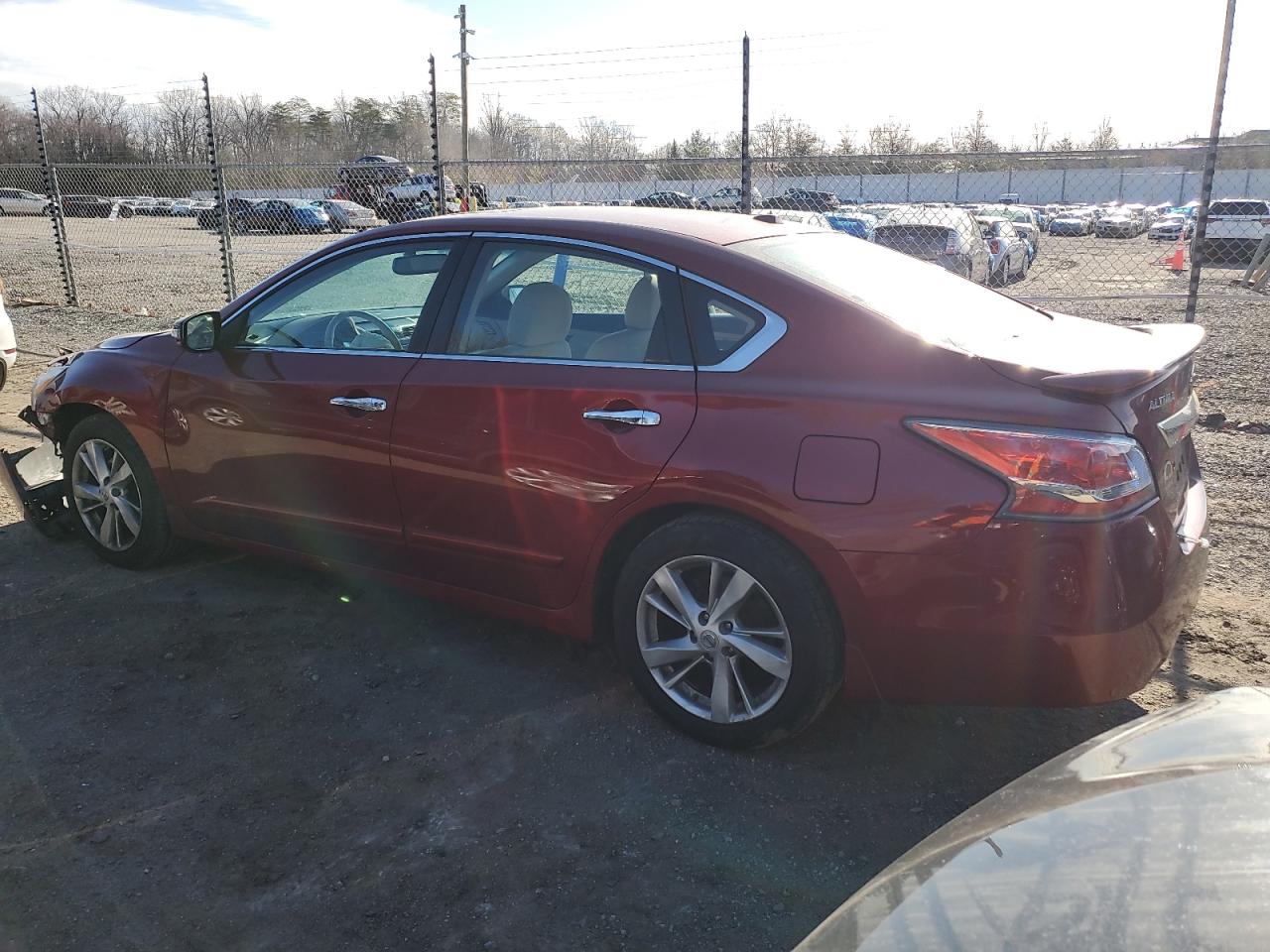 2015 Nissan Altima VIN 1N4AL3AP9FC596960 Copart auction photo, front end / minor dent/scratches damage thumbnail 2