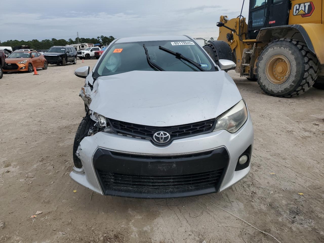 2016 Toyota Corolla VIN 5YFBURHE6GP392824 Copart auction photo, front end damage thumbnail 5