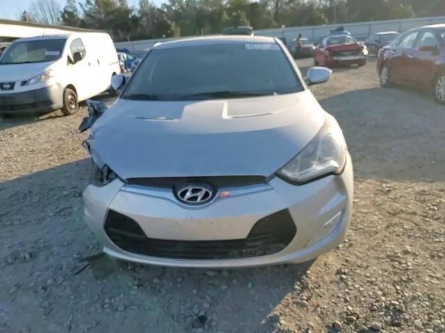 2012 Hyundai Veloster VIN KMHTC6AD2CU050738 Copart auction photo, front end / side damage thumbnail 11