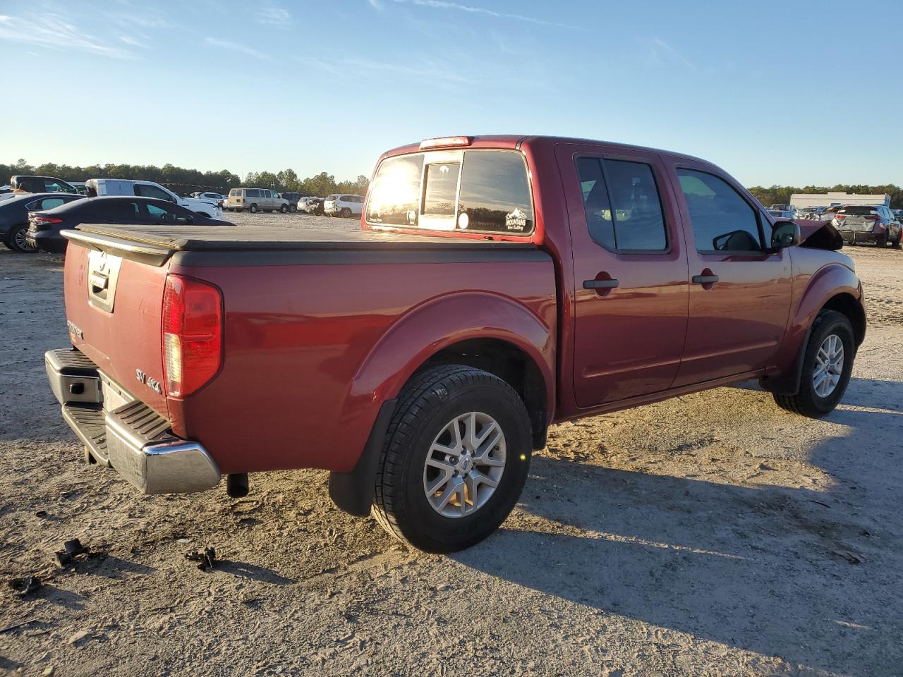 2019 Nissan Navara (Frontier) VIN 1N6AD0EV5KN760148 Copart auction photo, front end damage thumbnail 3