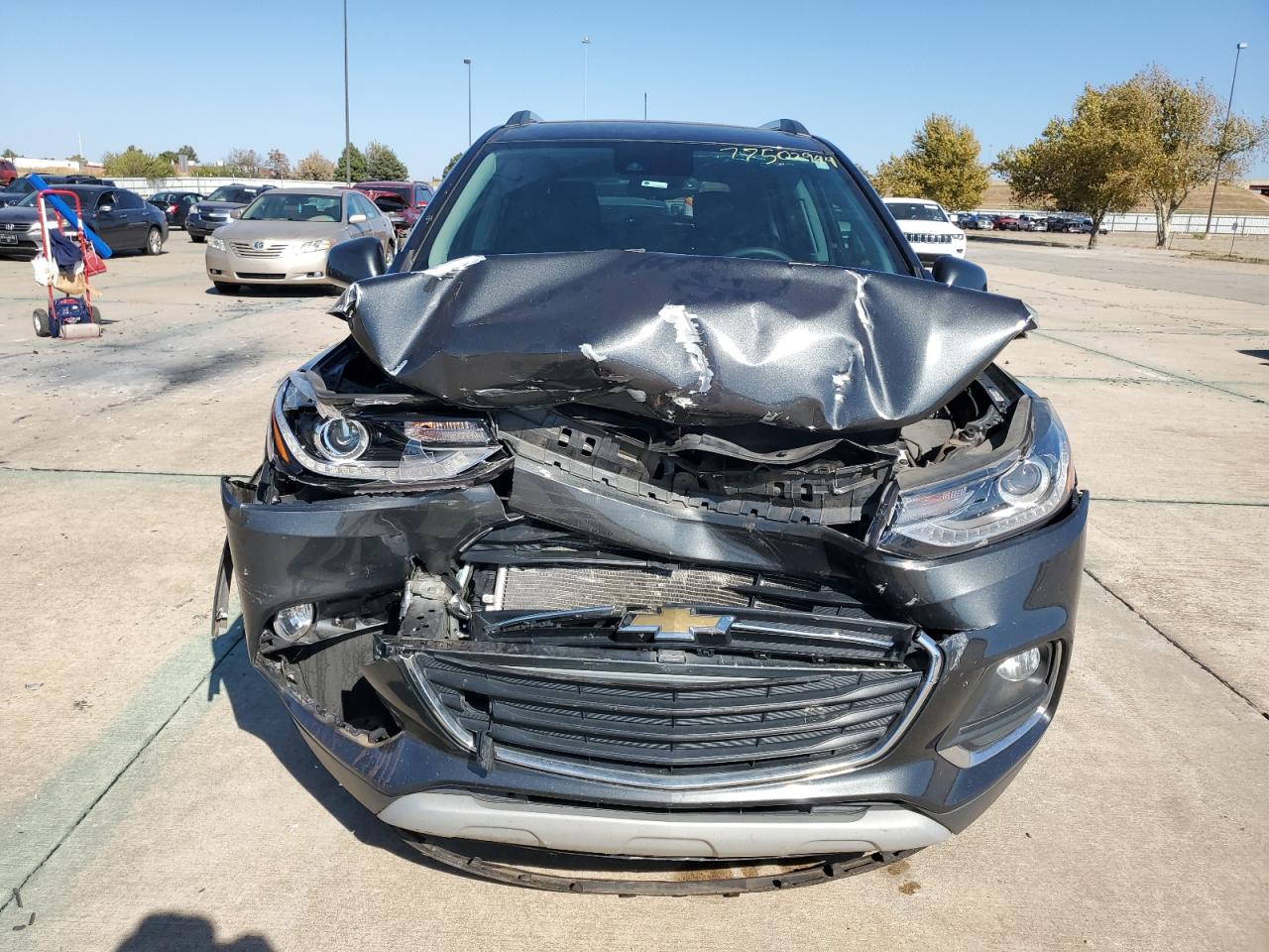 2020 Chevrolet Trax VIN 3GNCJMSB3LL238133 Copart auction photo, front end / mechanical damage thumbnail 5