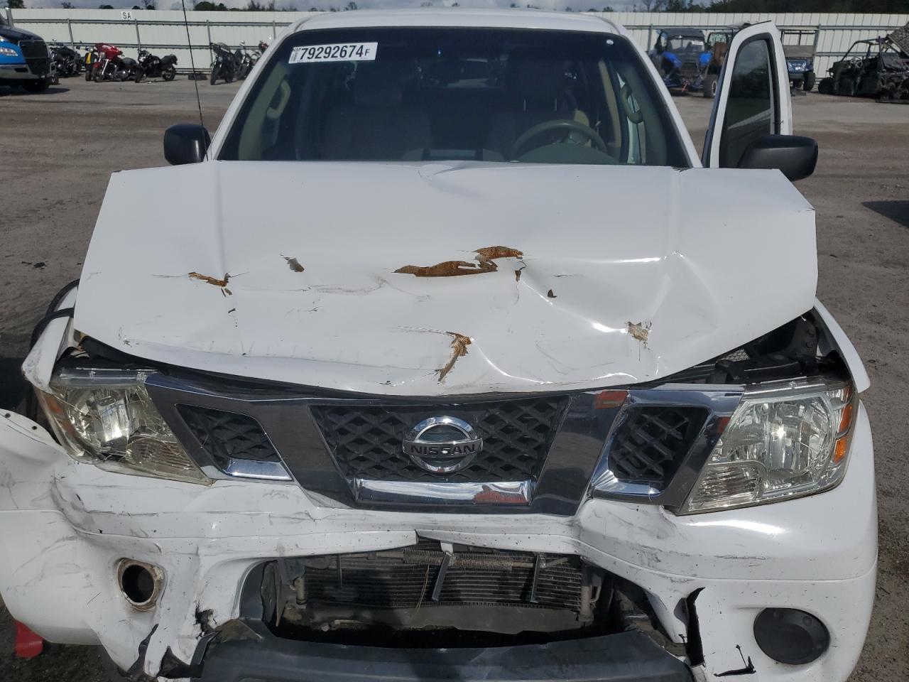 2012 Nissan Navara (Frontier) VIN 1N6AD0ER8CC428415 Copart auction photo, front end / all over damage thumbnail 11