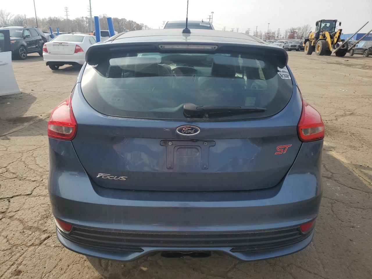 2018 Ford Focus VIN 1FADP3L95JL332918 Copart auction photo, front end damage thumbnail 6