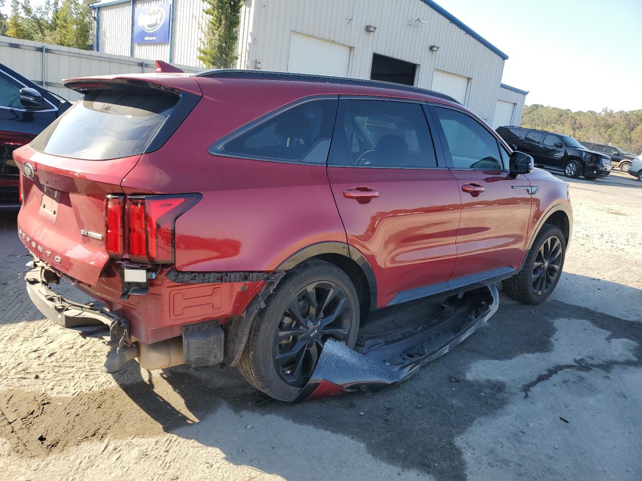 2021 KIA Sorento VIN 5XYRKDLF5MG028076 Copart auction photo, side / rear end damage thumbnail 3