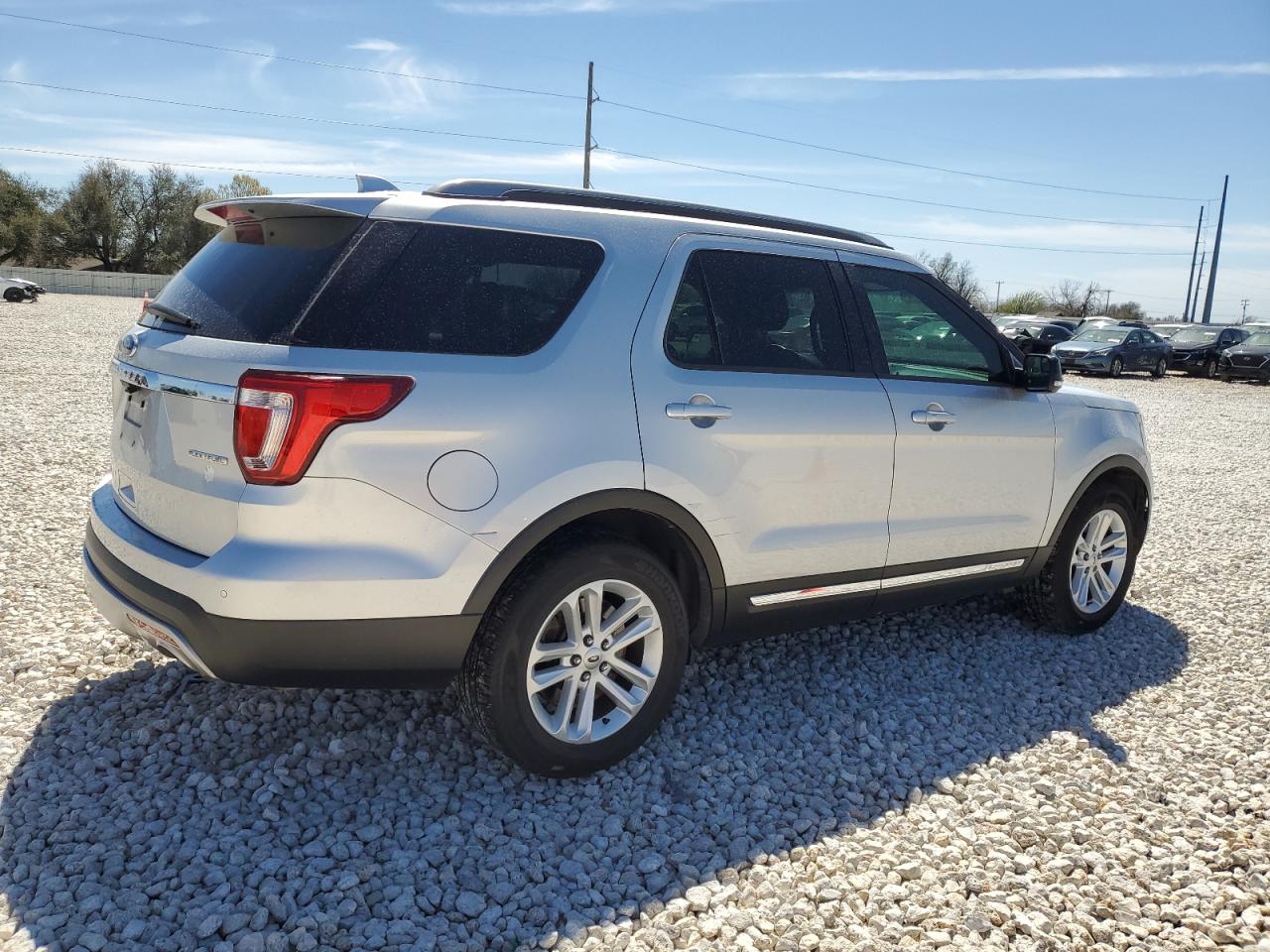 2016 Ford Explorer VIN 1FM5K7D86GGC03819 Copart auction photo, front end damage thumbnail 3