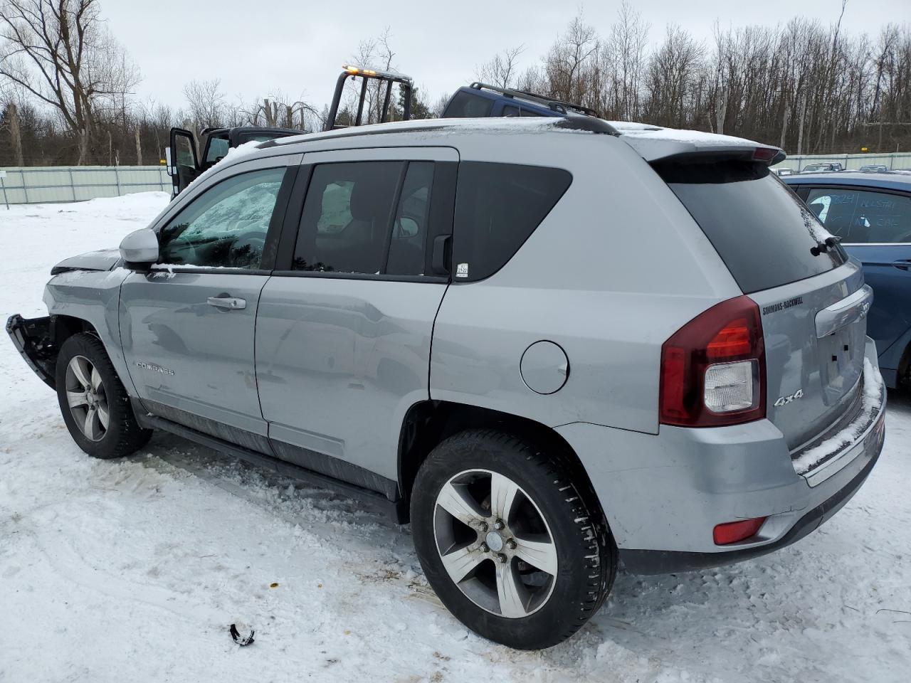 2016 Jeep Compass VIN 1C4NJDEB4GD767891 Copart auction photo, front end damage thumbnail 2