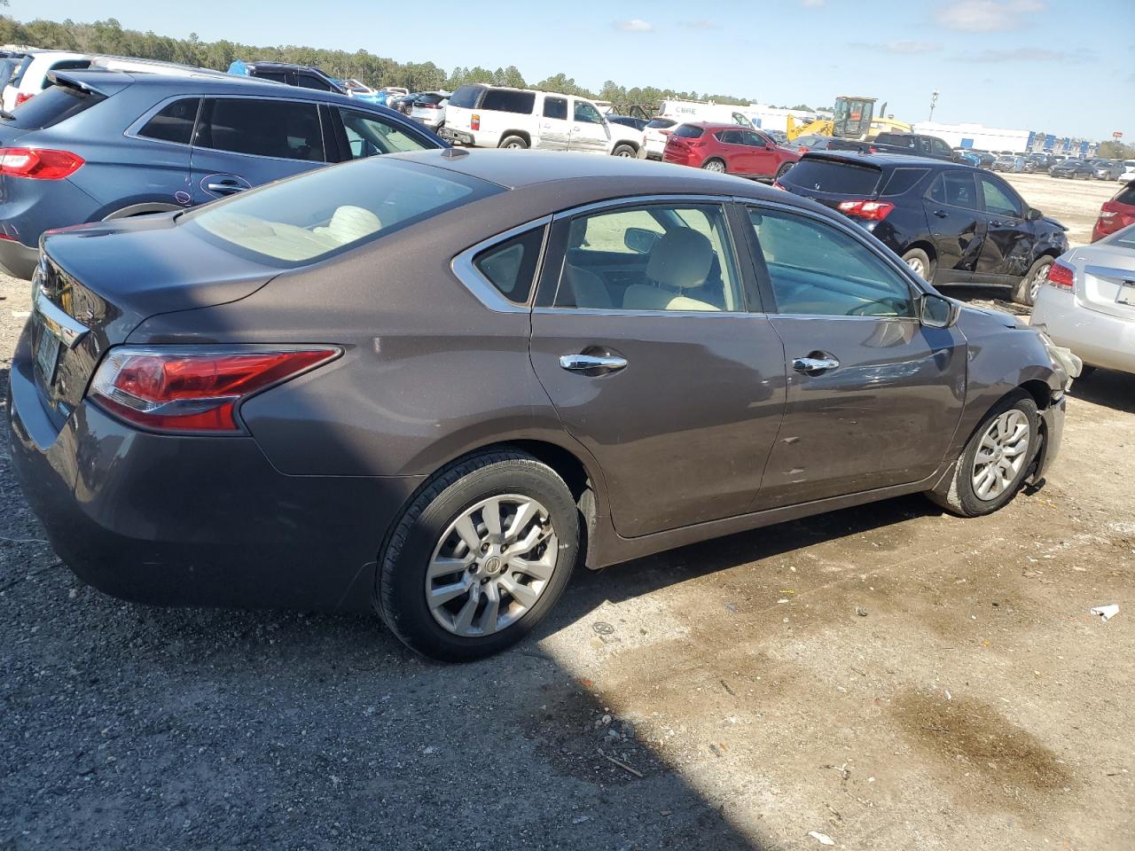 2014 Nissan Altima VIN 1N4AL3AP1EC297283 Copart auction photo, front end / side damage thumbnail 3