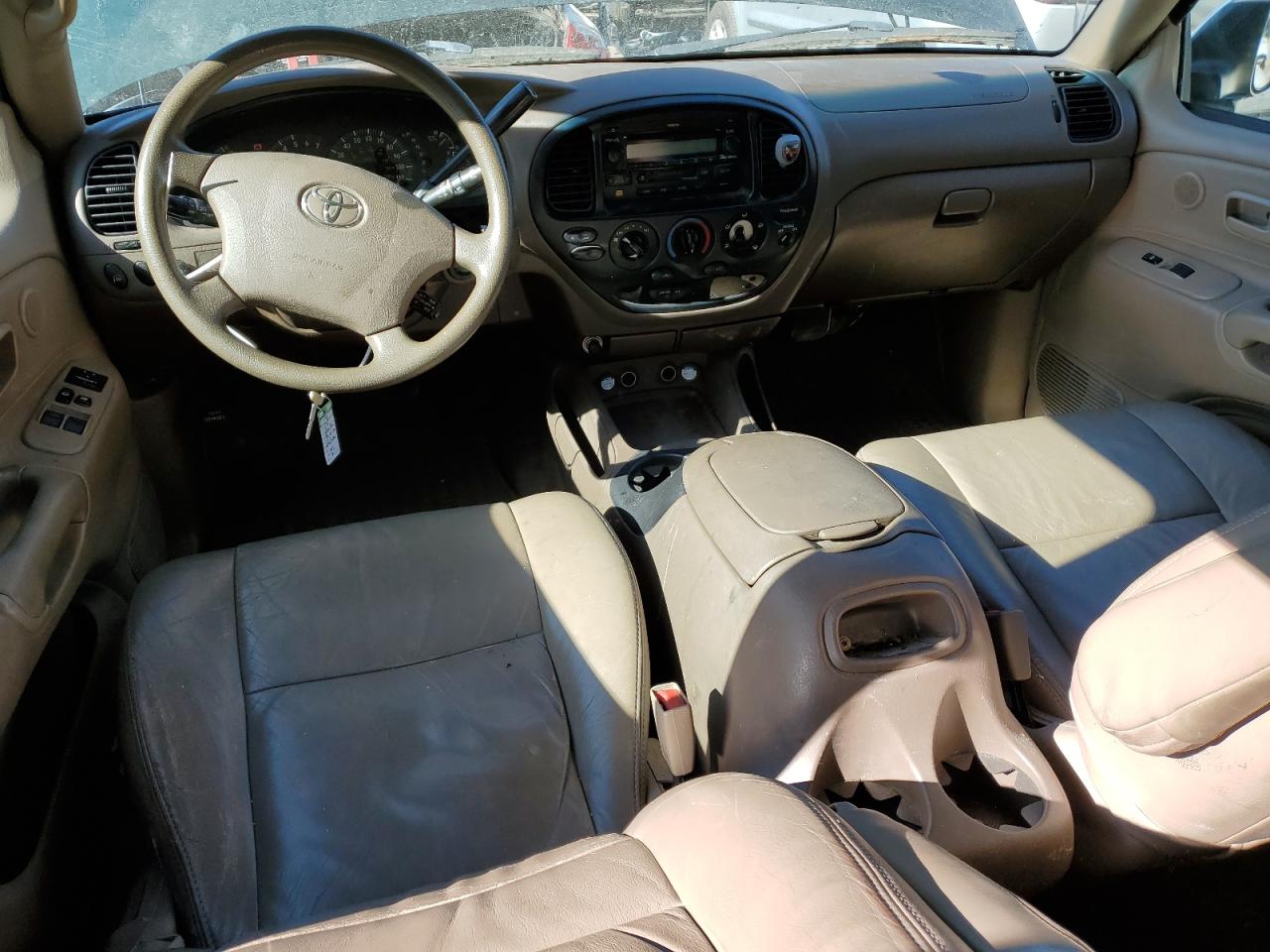 2004 Toyota Tundra VIN 5TBBT44124S454725 Copart auction photo, vandalism damage thumbnail 8