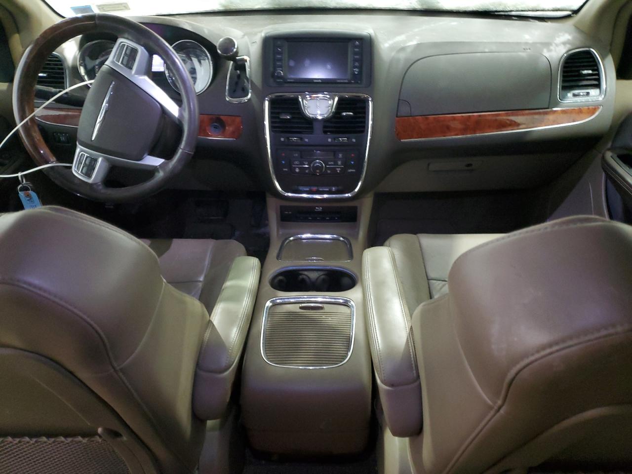 2013 Chrysler Town & Country VIN 2C4RC1GG9DR756252 Copart auction photo, front end damage thumbnail 8
