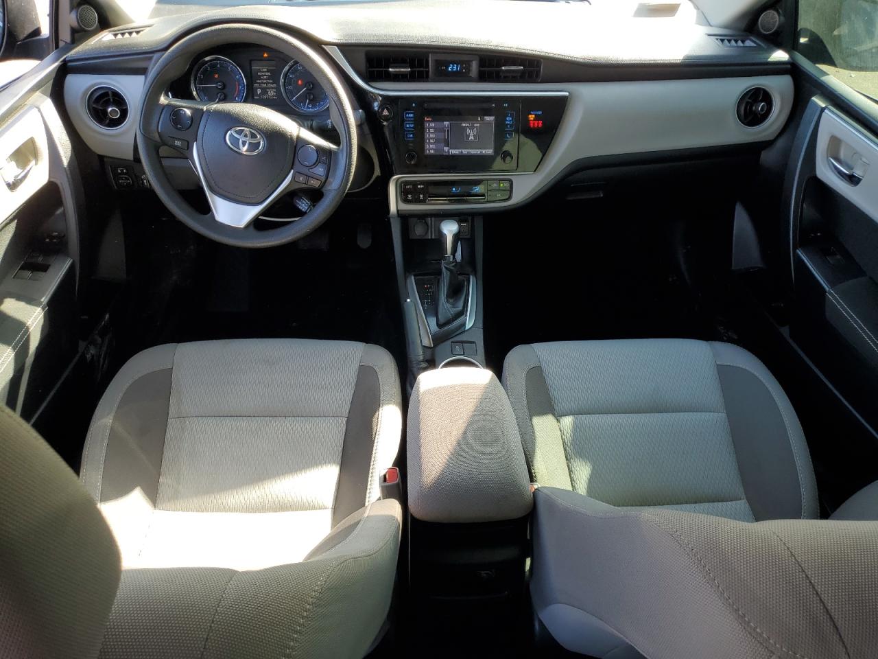 2018 Toyota Corolla VIN 2T1BURHE9JC079483 Copart auction photo, front end / side damage thumbnail 8