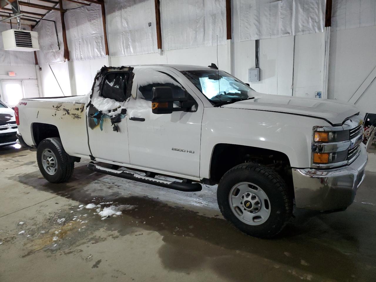 2018 Chevrolet Silverado VIN 1GC2KUEGXJZ262654 Copart auction photo, burn damage thumbnail 4