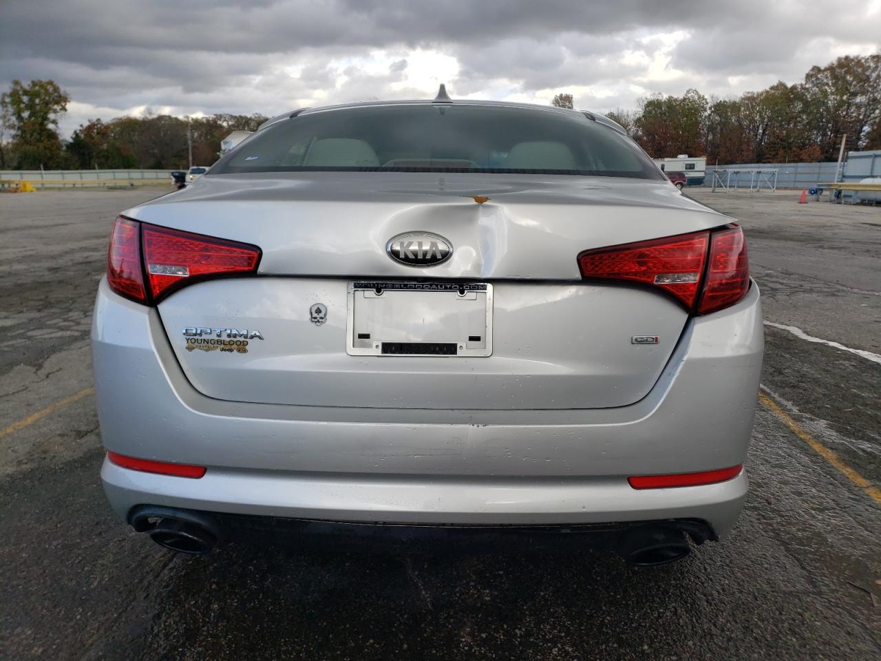 2013 KIA Optima VIN KNAGM4A77D5385052 Copart auction photo, front end / rear end damage thumbnail 6
