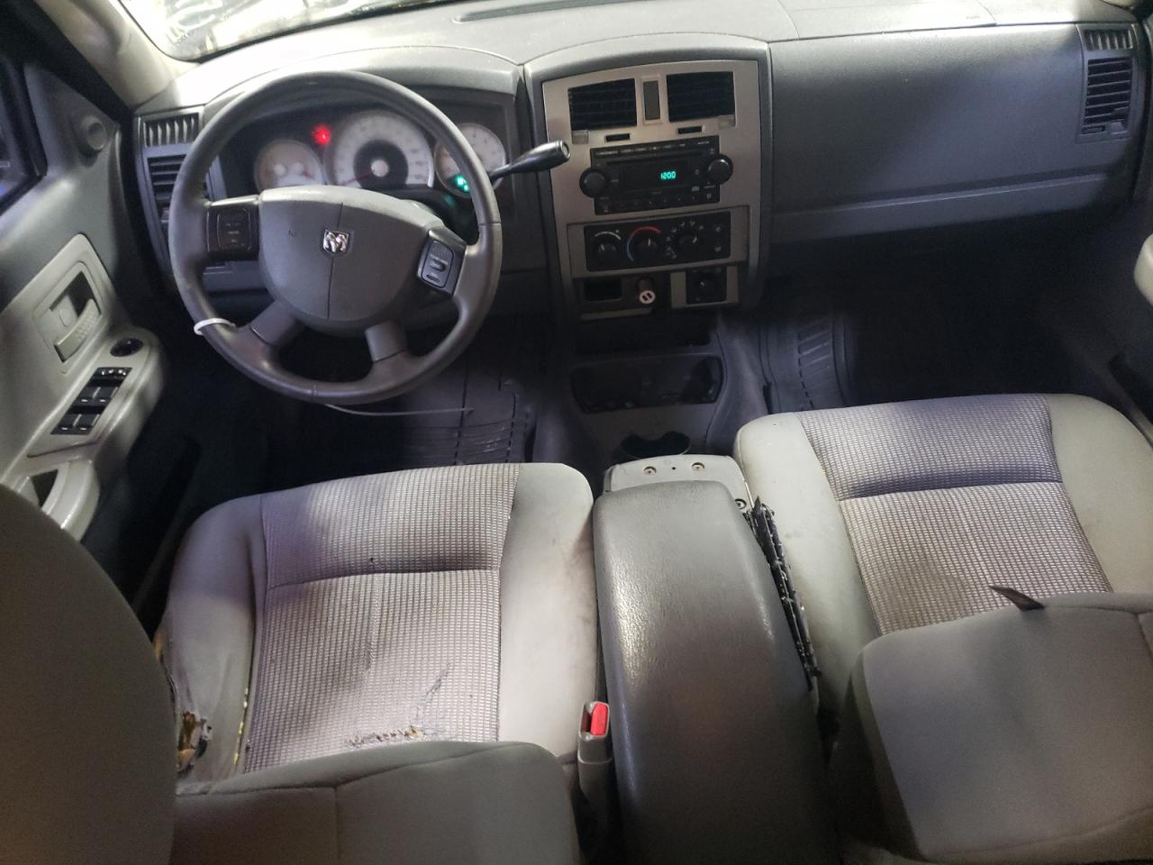 2007 Dodge Dakota VIN 1D7HW48K17S263679 Copart auction photo, front end / side damage thumbnail 8