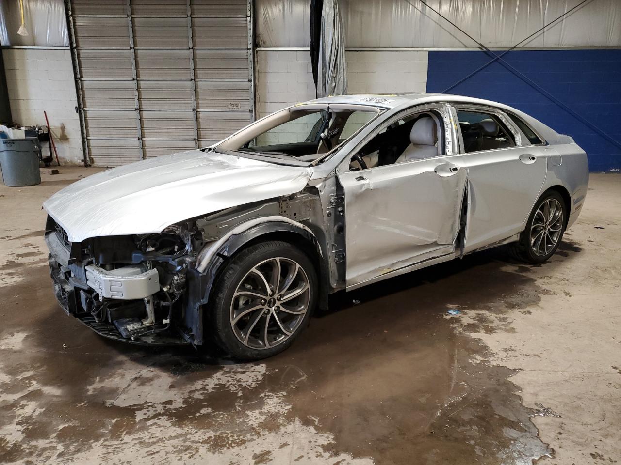 2019 Lincoln MKZ VIN 3LN6L5D92KR632388