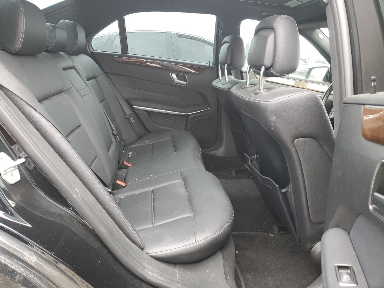 2014 Mercedes-Benz E-klasse VIN WDDHF0EB9EA934192 Copart auction photo, rear end damage thumbnail 10
