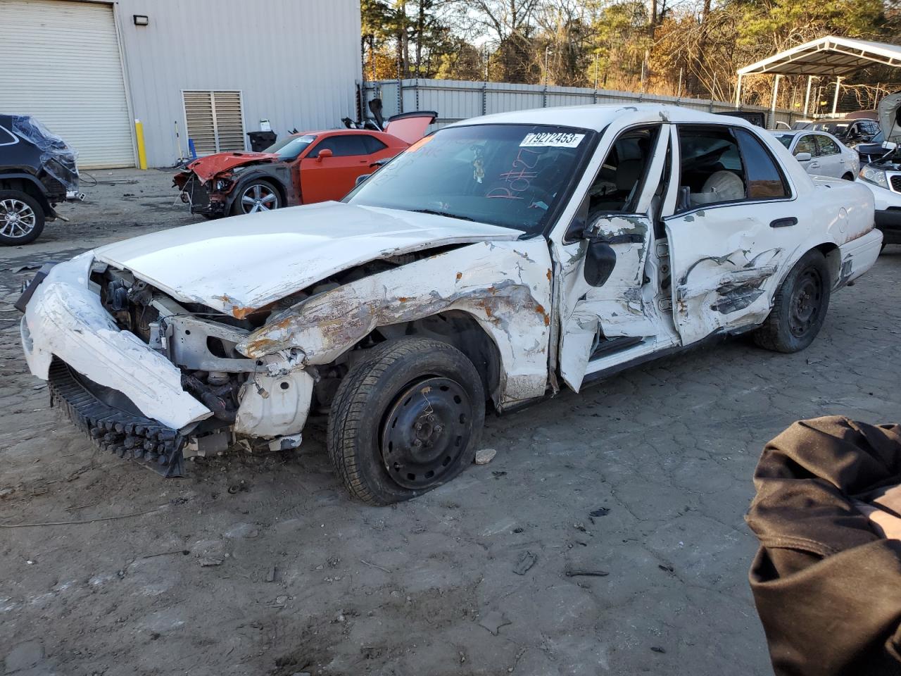 2005 Ford Crown Victoria VIN 2FAHP71WX5X179396