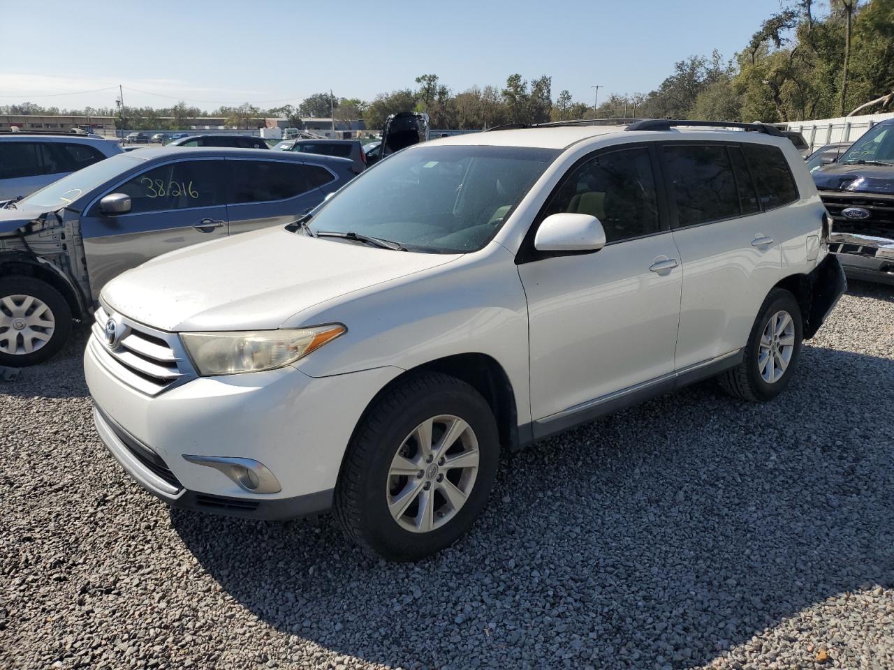 2011 Toyota Highlander VIN 5TDZK3EH4BS034802