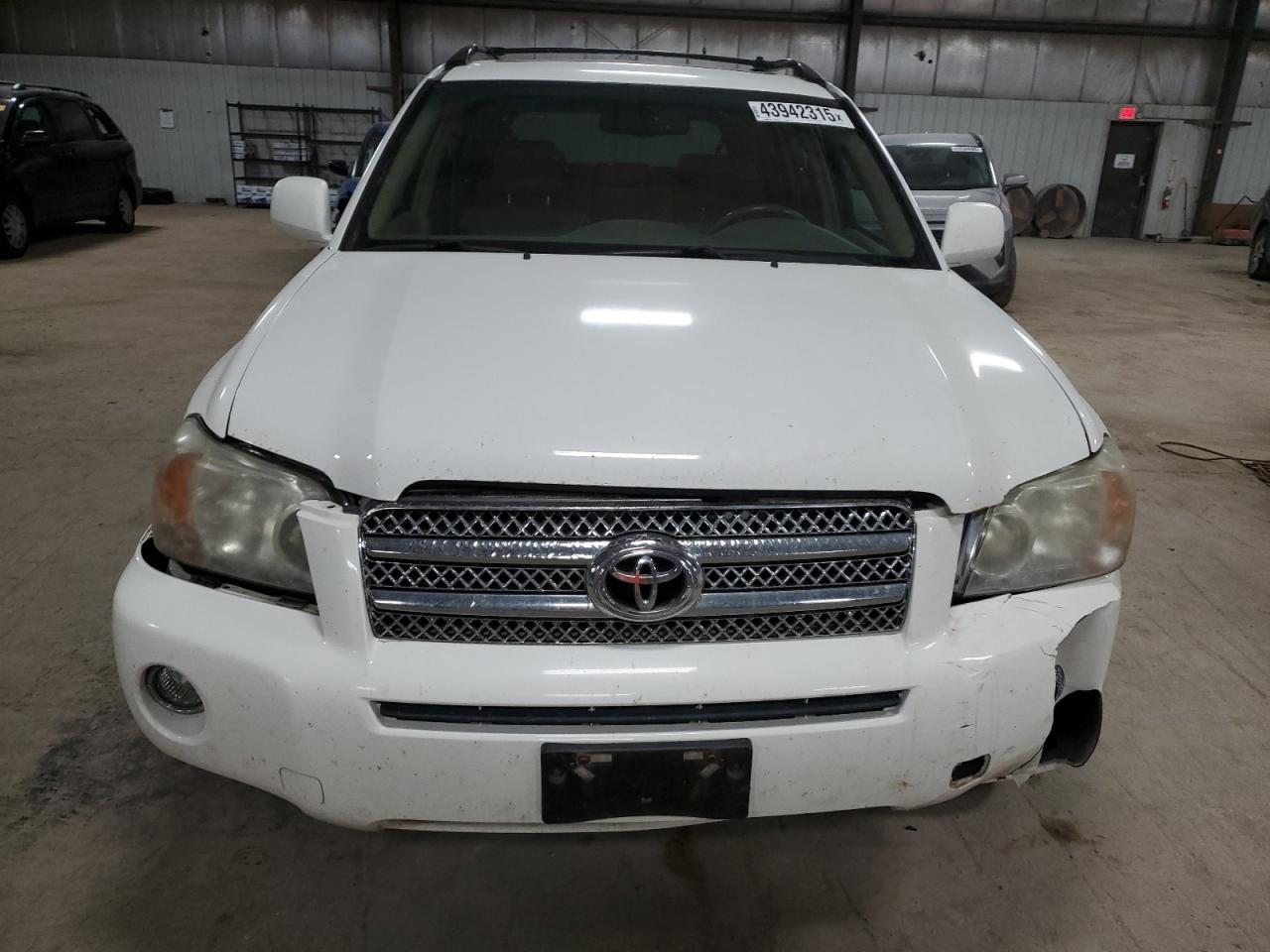 2007 Toyota Highlander VIN JTEEW21A070041757 Copart auction photo, front end / minor dent/scratches damage thumbnail 5