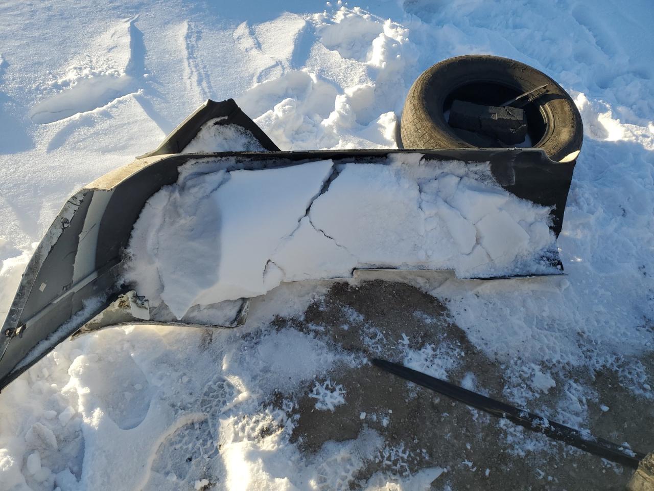 2001 Buick Century VIN 2G4WS52J111117871 Copart auction photo, all over damage thumbnail 14