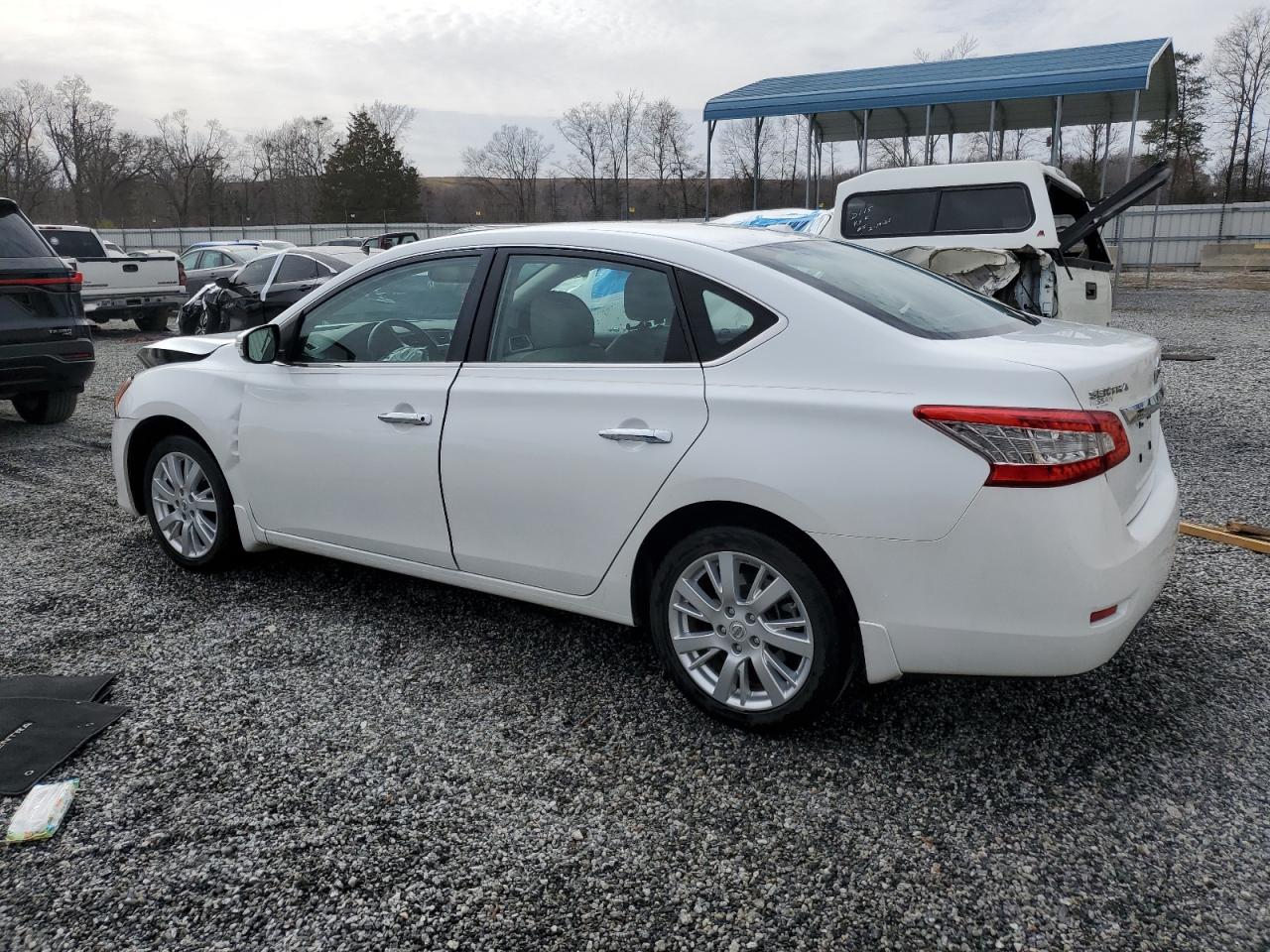 2015 Nissan Sentra VIN 3N1AB7AP4FY313752 Copart auction photo, front end damage thumbnail 2