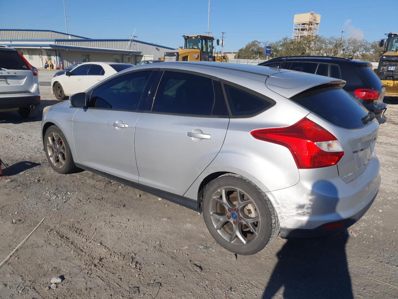 2013 Ford Focus VIN 1FADP3K23DL268080 Copart auction photo, normal wear damage thumbnail 2