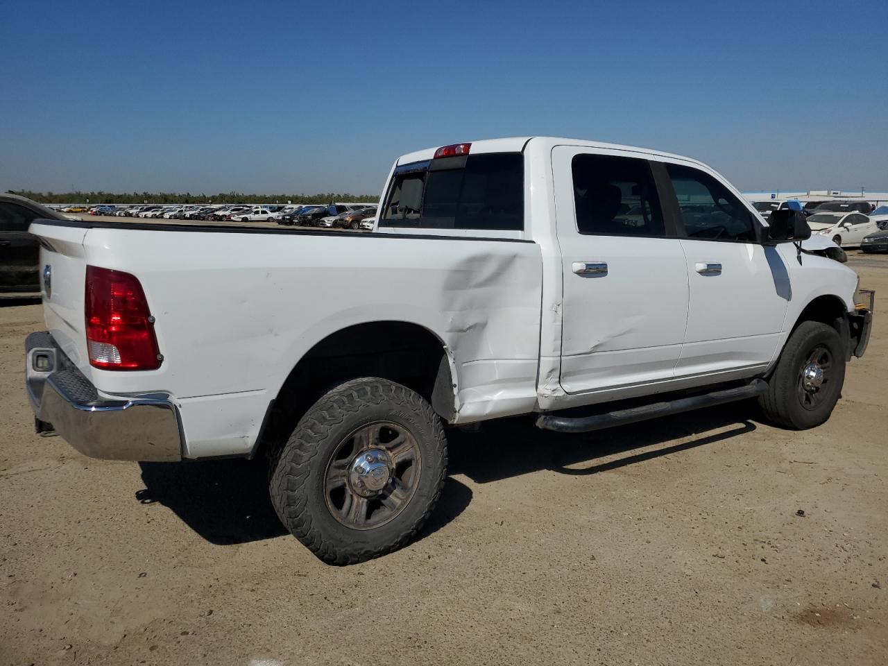 2015 RAM 2500 VIN 3C6TR5DT4FG576349 Copart auction photo, front end / side damage thumbnail 3