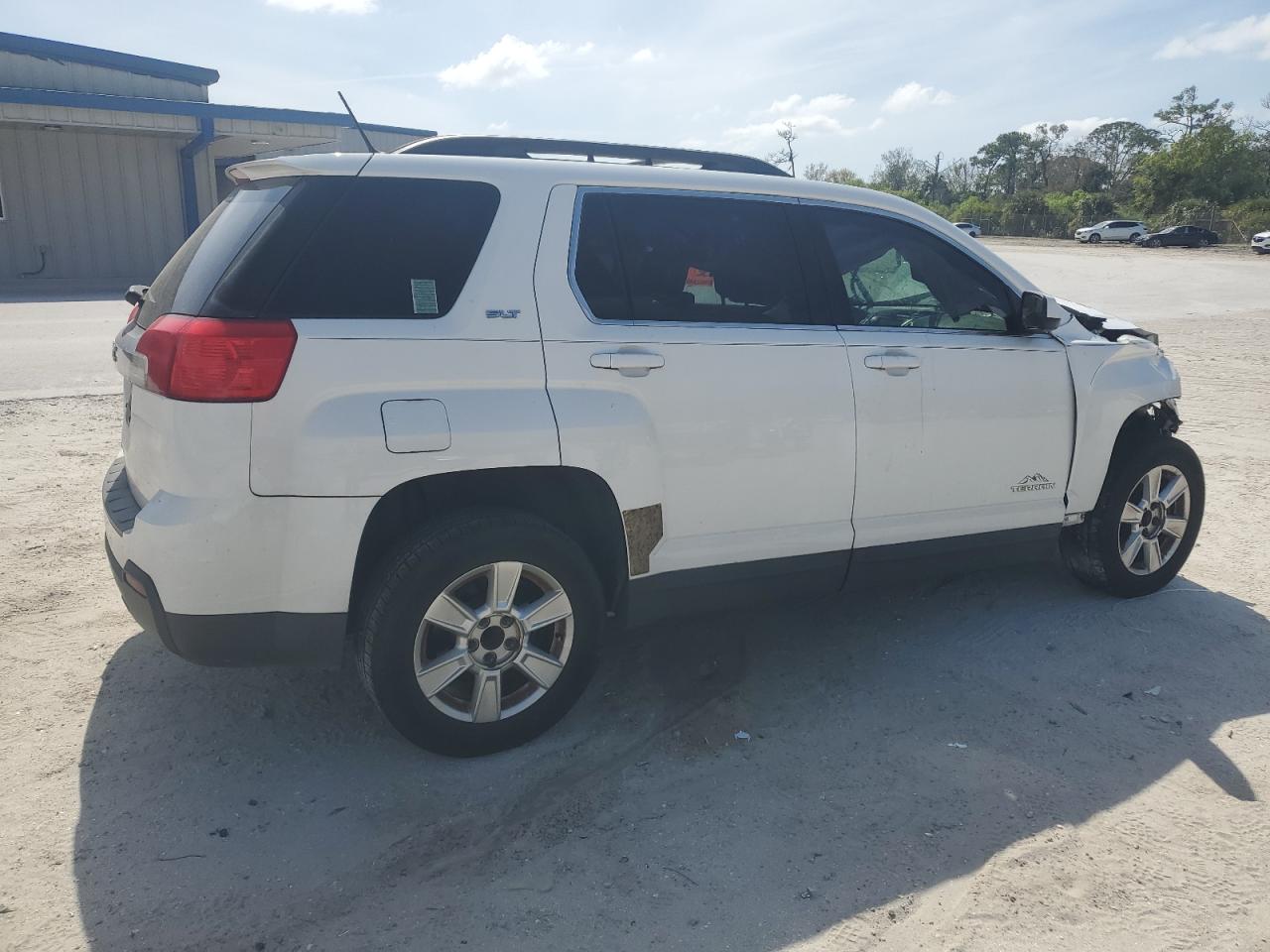 2013 GMC Terrain VIN 2GKALUEK5D6221219 Copart auction photo, front end damage thumbnail 3
