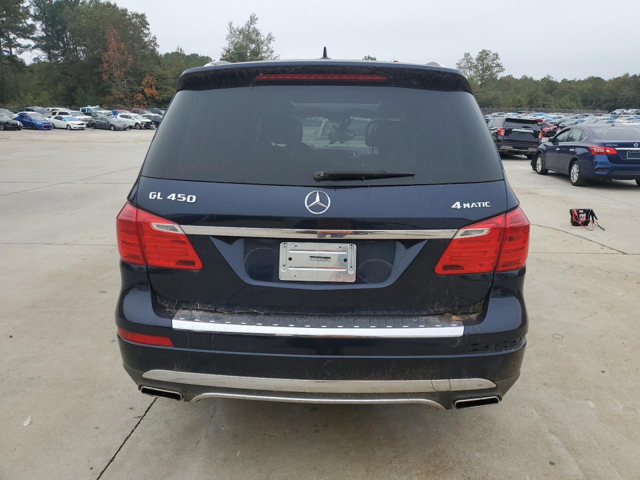 2013 Mercedes-Benz GL-klasse VIN 4JGDF7CE0DA231640 Copart auction photo, top/roof / front end damage thumbnail 6