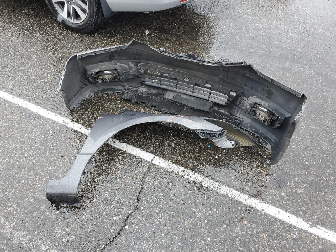 2011 Honda Civic VIN 2HGFG2A56BH701119 Copart auction photo, front end damage thumbnail 12