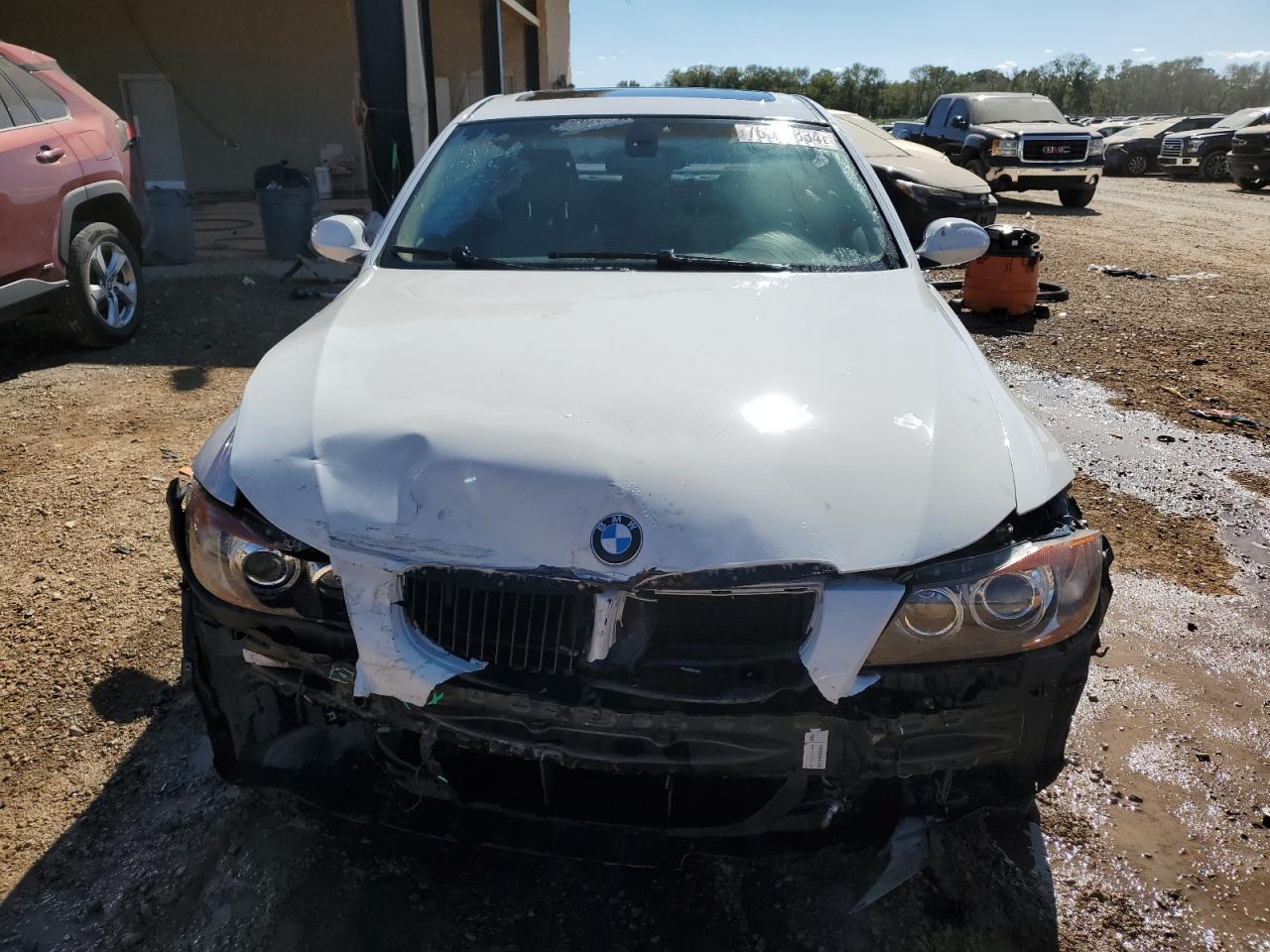 2006 BMW 3er VIN WBAVB17576NK37035 Copart auction photo, front end damage thumbnail 5
