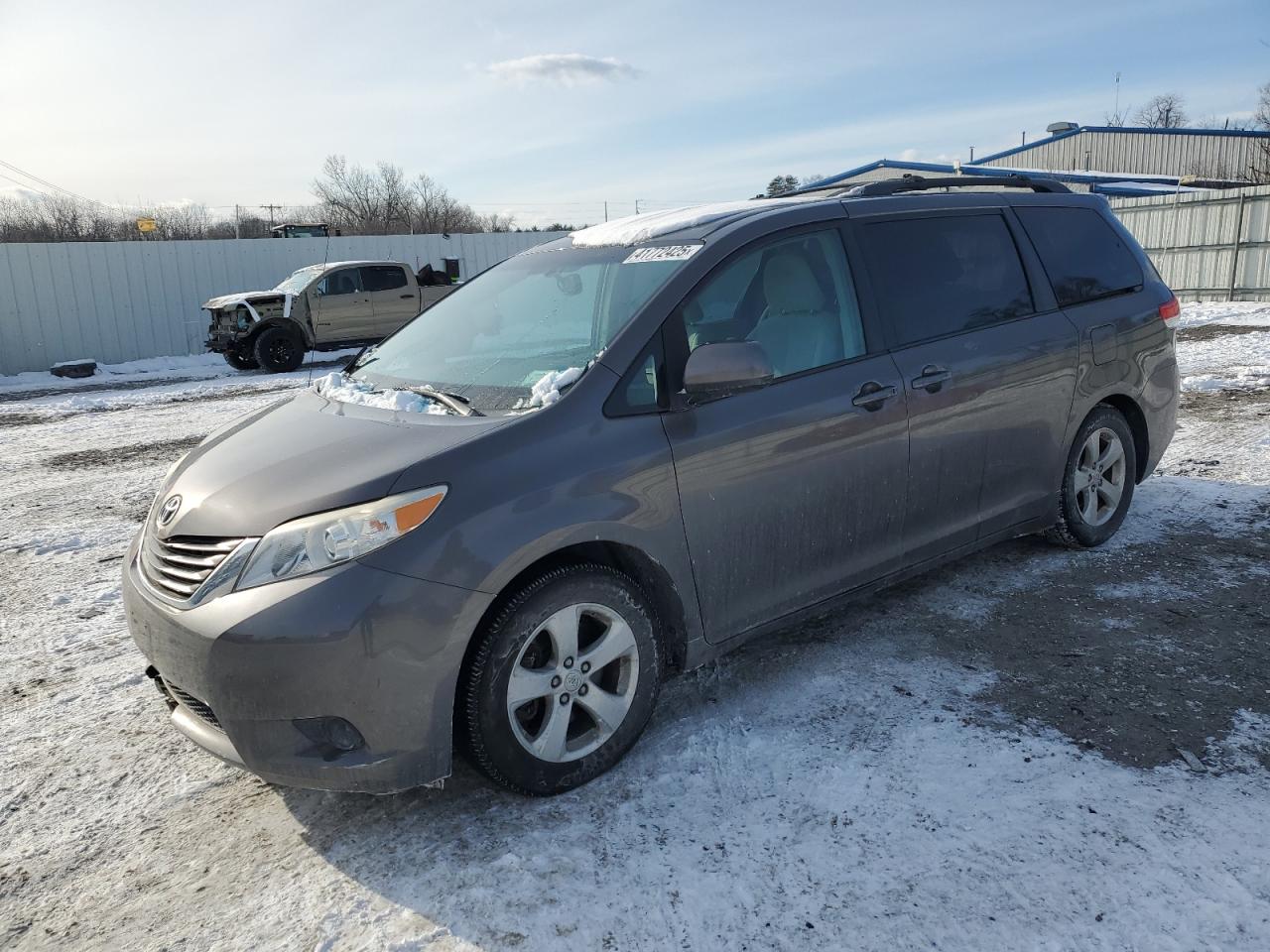 2013 Toyota Sienna VIN 5TDKK3DC0DS375463