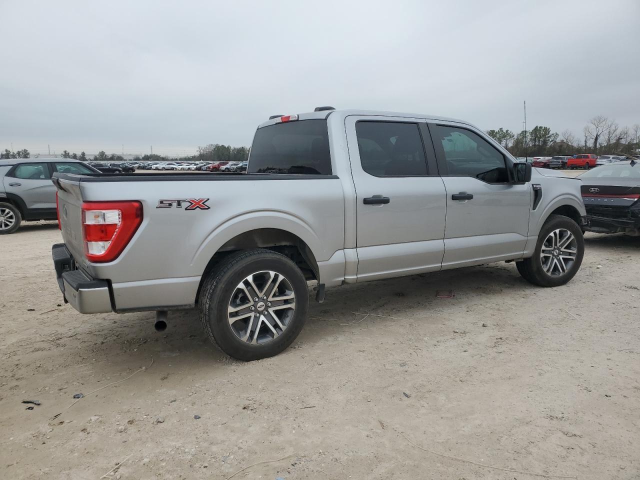 2021 Ford F-150 VIN 1FTEW1CPXMKD15479 Copart auction photo, front end / minor dent/scratches damage thumbnail 3