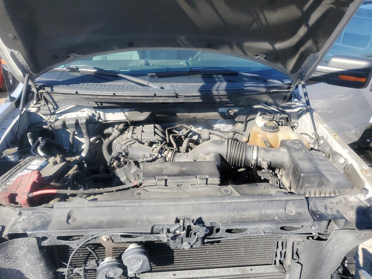 2011 Ford F-150 VIN 1FTEX1EM5BFB76240 Copart auction photo, side / front end damage thumbnail 11