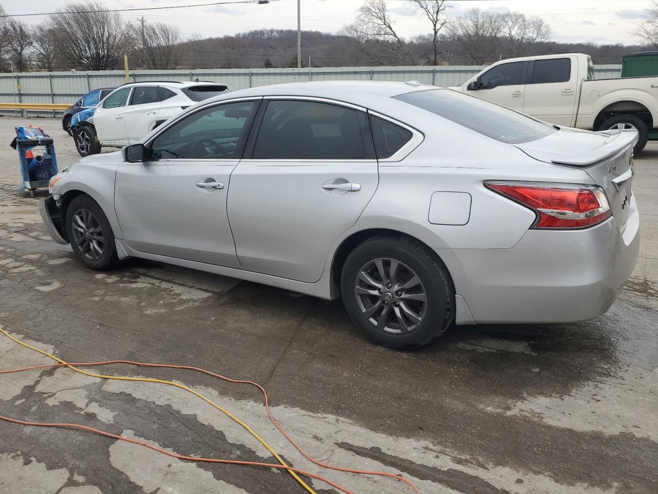 2015 Nissan Altima VIN 1N4AL3AP2FC598159 Copart auction photo, front end damage thumbnail 2