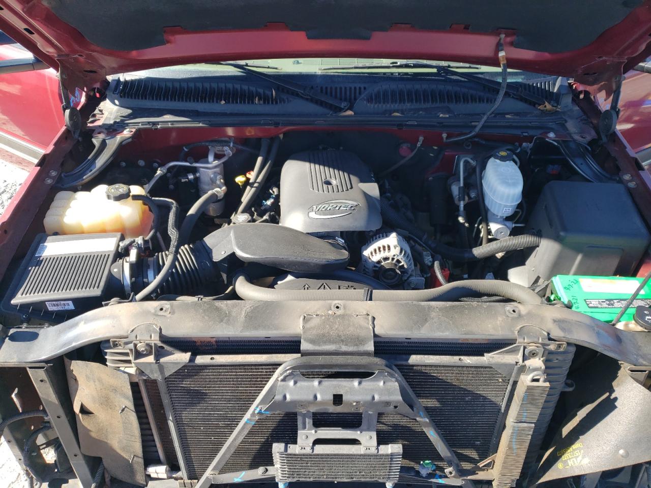 2004 Chevrolet Silverado VIN 1GCHC24UX4E217387 Copart auction photo, front end damage thumbnail 11