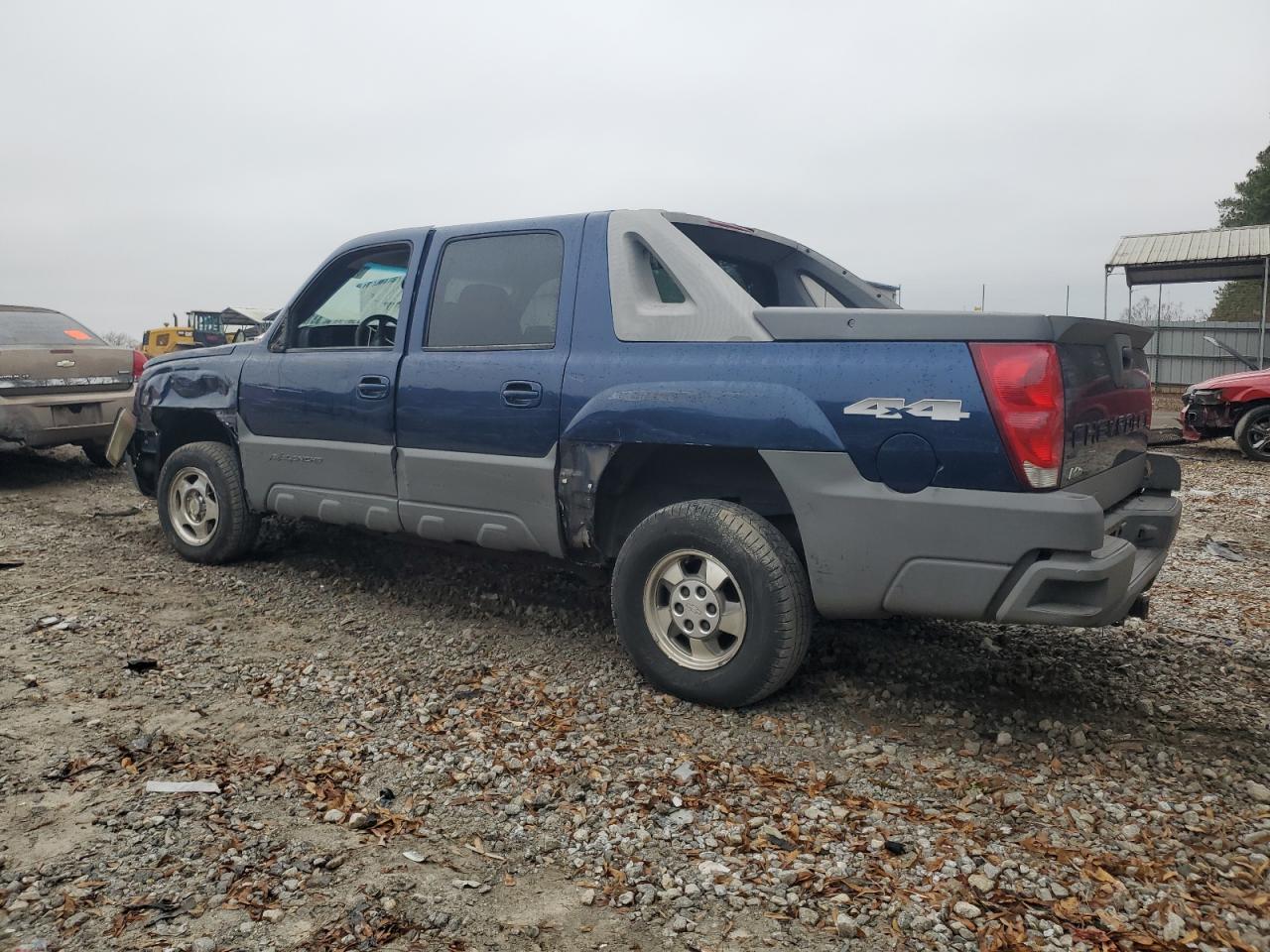 2002 Chevrolet Avalanche VIN 3GNEK13T92G218259 Copart auction photo, all over damage thumbnail 2