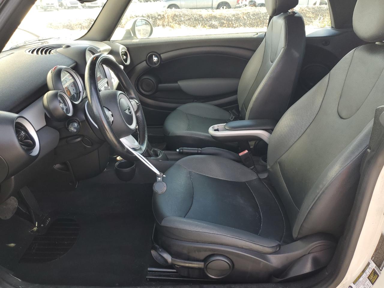 2010 MINI Cooper VIN WMWMR3C55ATU97172 Copart auction photo, rear end damage thumbnail 7