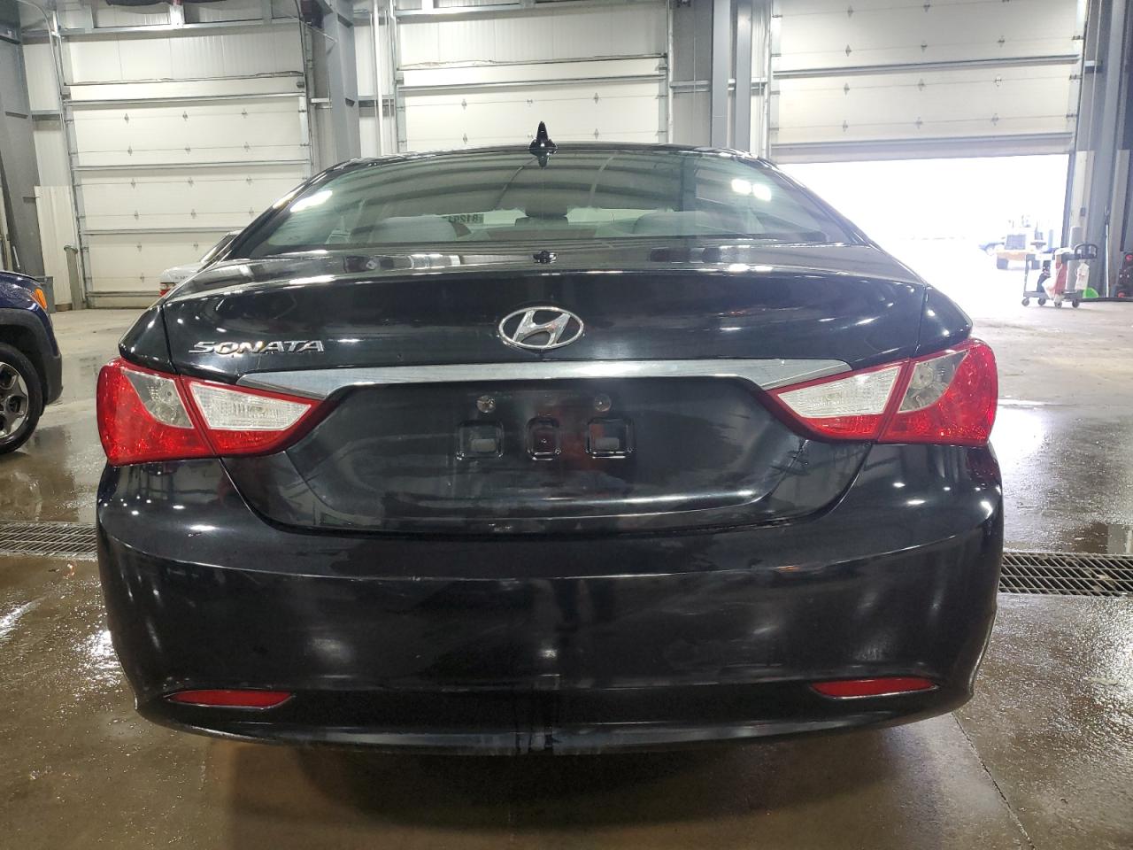2011 Hyundai Sonata VIN 5NPEB4AC6BH216568 Copart auction photo, front end damage thumbnail 6