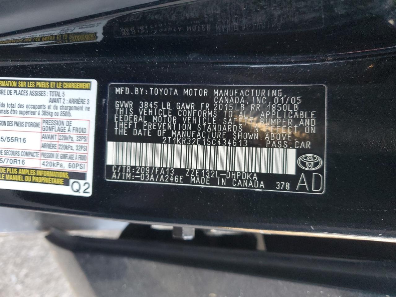 2005 Toyota Corolla VIN 2T1KR32E15C434613 Copart auction photo, front end damage thumbnail 13