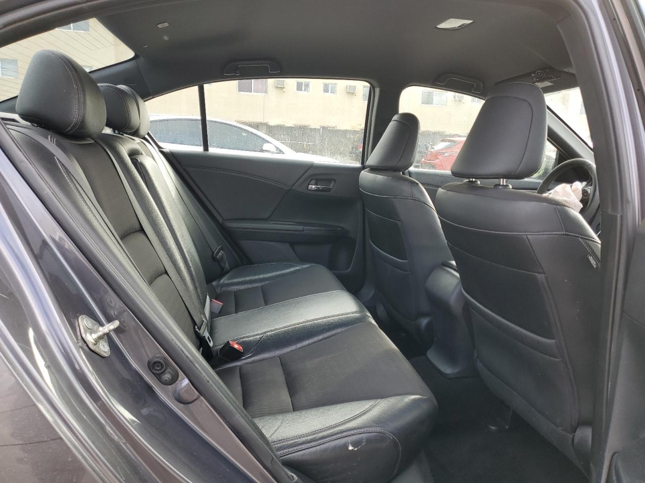 2017 Honda Accord VIN 1HGCR2F55HA013108 Copart auction photo, front end / mechanical damage thumbnail 10