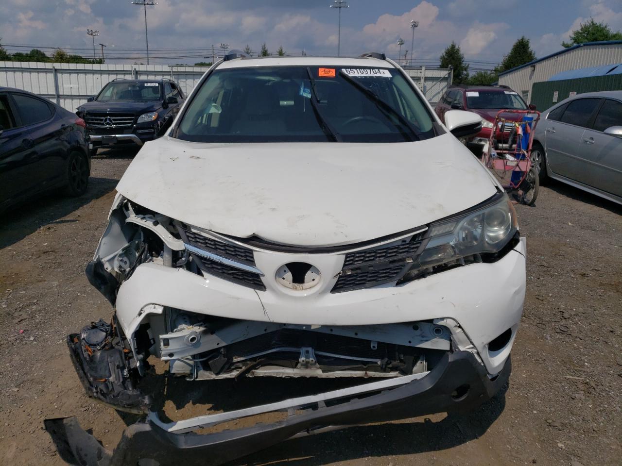 2015 Toyota RAV 4 VIN JTMRFREV7FJ038455 Copart auction photo, front end / mechanical damage thumbnail 5